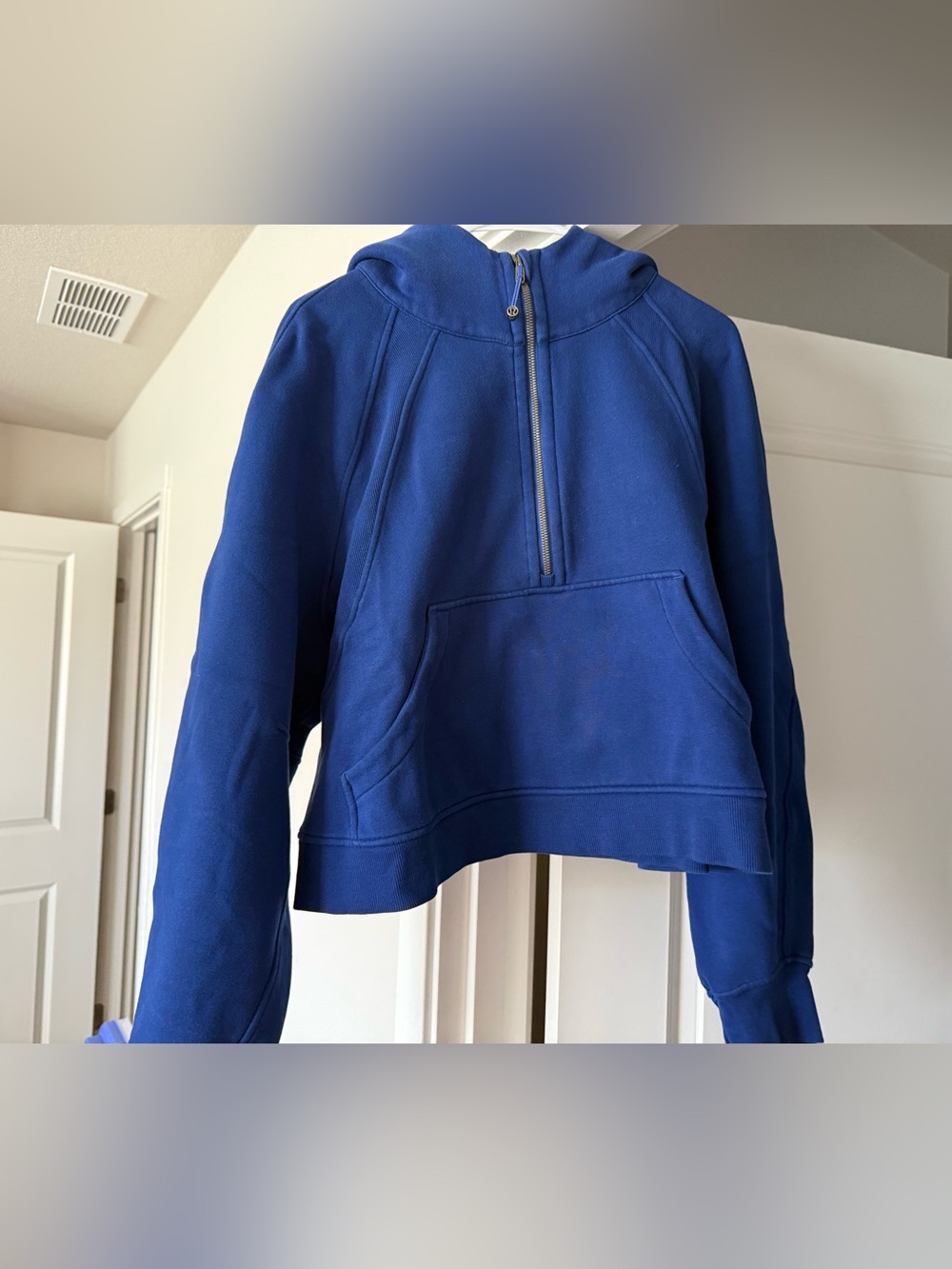 Lululemon Scuba crop with hood xl/xxl